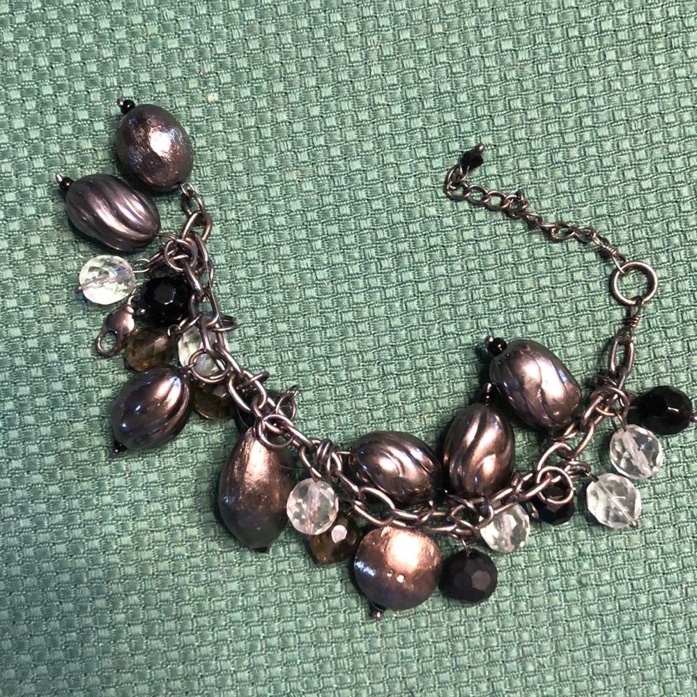 Pretty black and silver bead bracelet